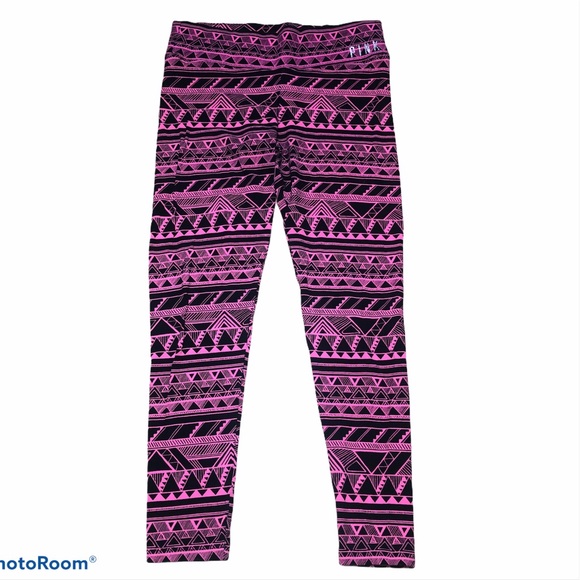 PINK Victoria's Secret Pants - VS PINK geometric print capri leggings